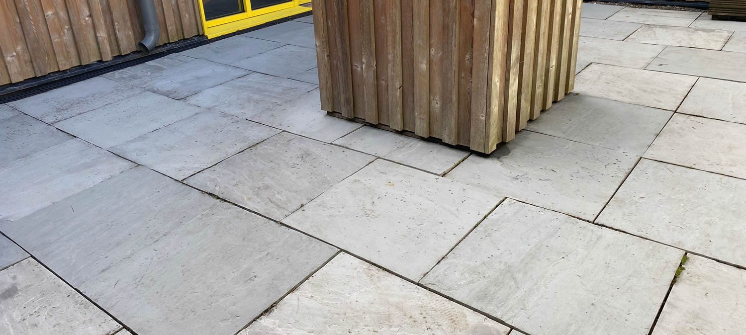 Jet washing, steam cleaning and soft washing in mumbles